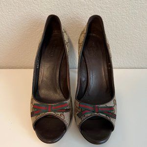 Gucci Pumps